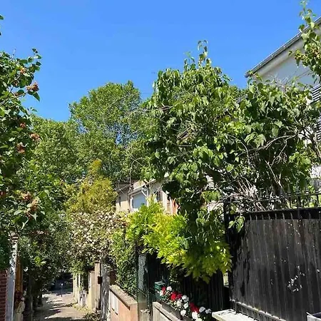 Full Equiped House With Garden Hébergement de vacances