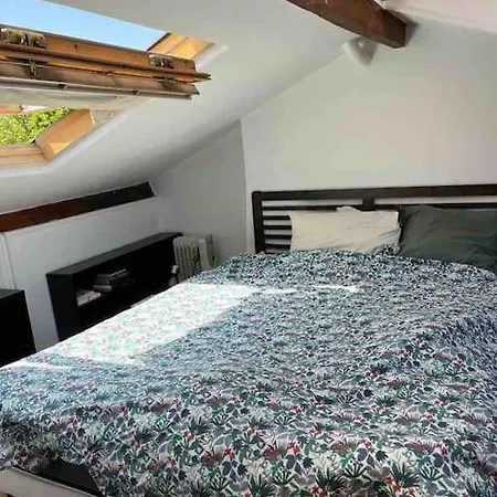 Full Equiped House With Garden Holiday home Paris